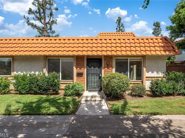 22708 Madrid Dr, Lake Forest, CA 92630