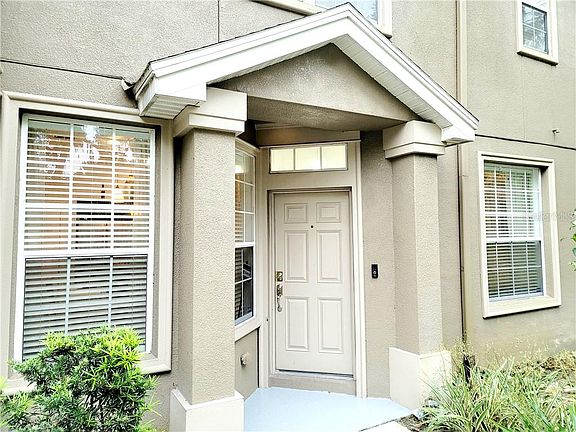 2nd image of 4242 Bismarck Palm Dr