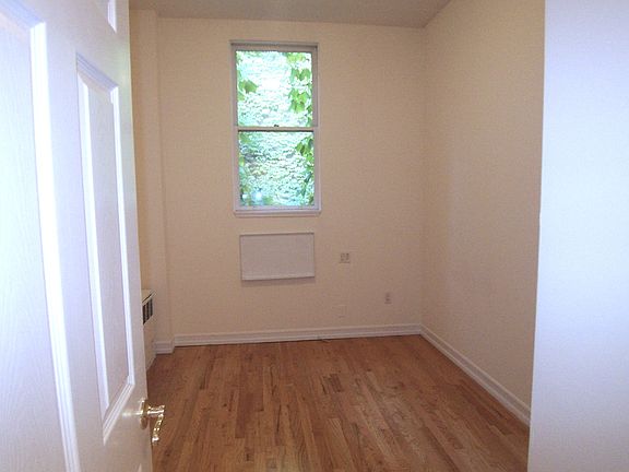 4th image of 243 W 76th St APT 3B