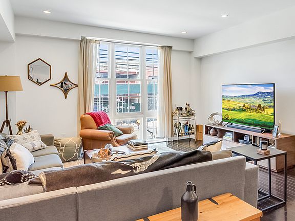 2nd image of 30-11 21st St #2C