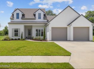 103 Sweet Ridge Way, Youngsville, LA 70592