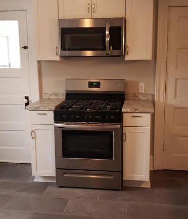 3rd image of 1309-11 First North St Unit 1