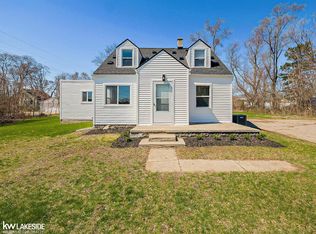 47051 Frederick Rd, Shelby Township, MI 48317