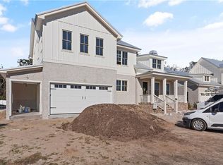 509 Conservation Dr, Saint Simons Island, GA 31522
