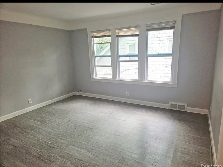 15041 Cruse St #2 — Photo 1