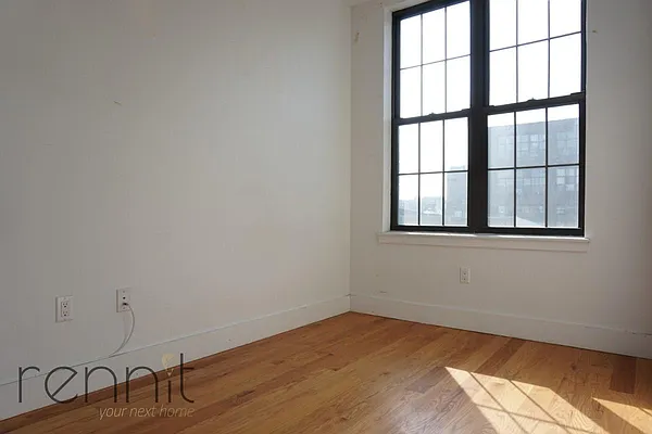 Rented by Rennit Inc. | media 28