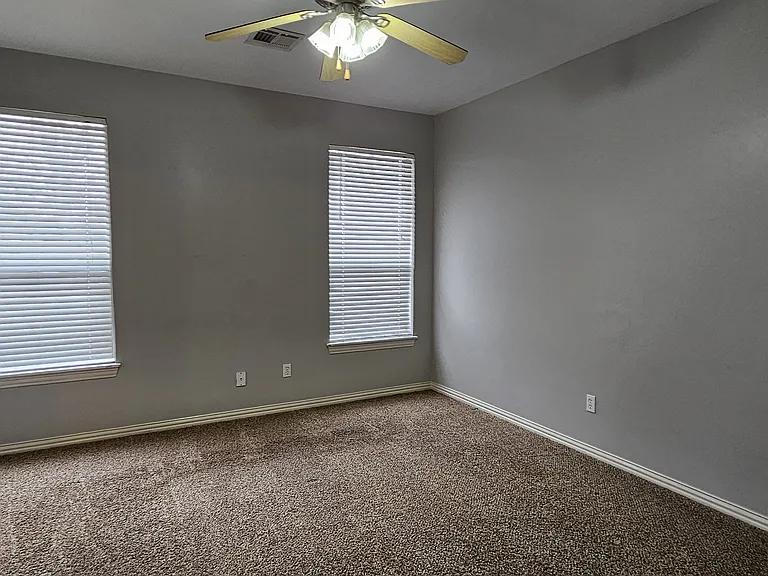 4 S Ridge Pointe Dr — Photo 19