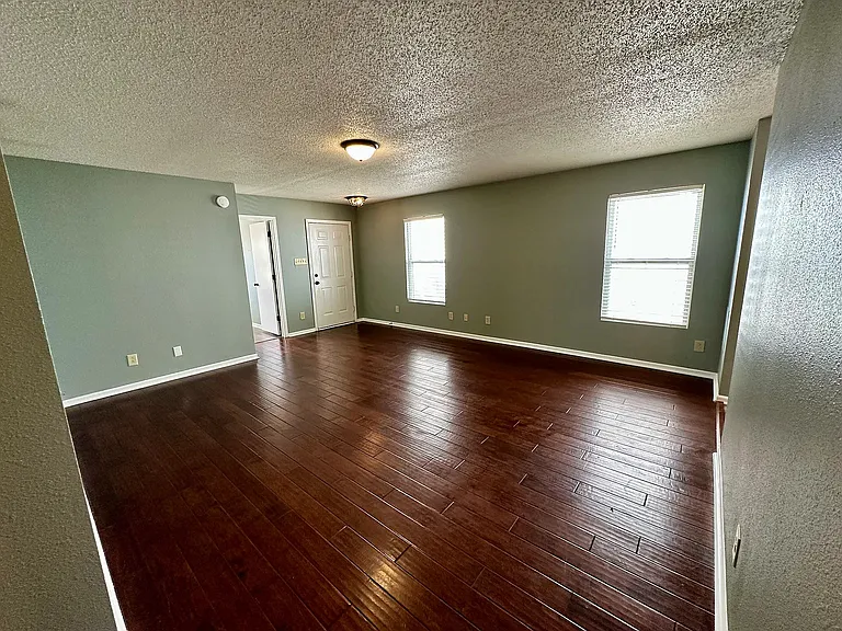 1719 Elijah Blue Dr — Photo 22