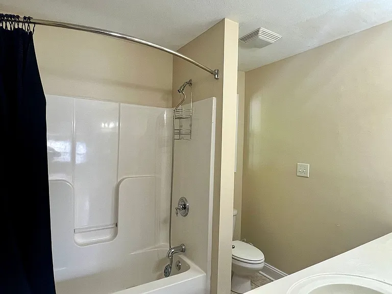 30 Hiddenbrook Ln — Photo 14