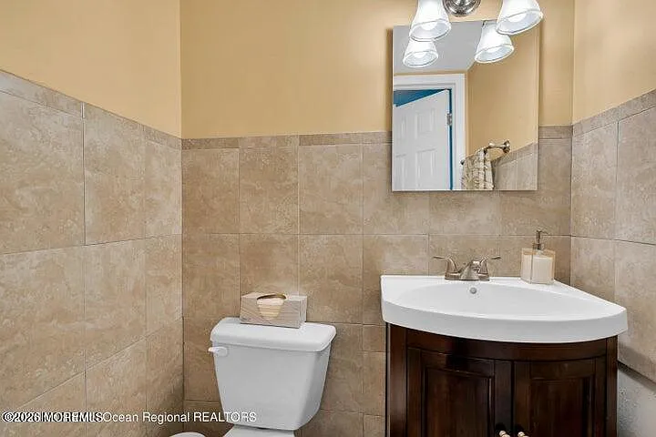 3 bed, 1250 sqft, $2,800 — Photo 4