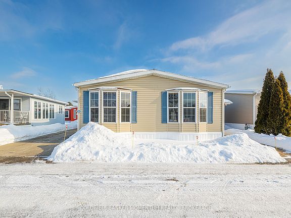 3rd image of 3033 Townline Rd #365