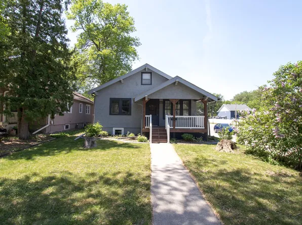 1301 10th St S, Fargo, ND 58103
