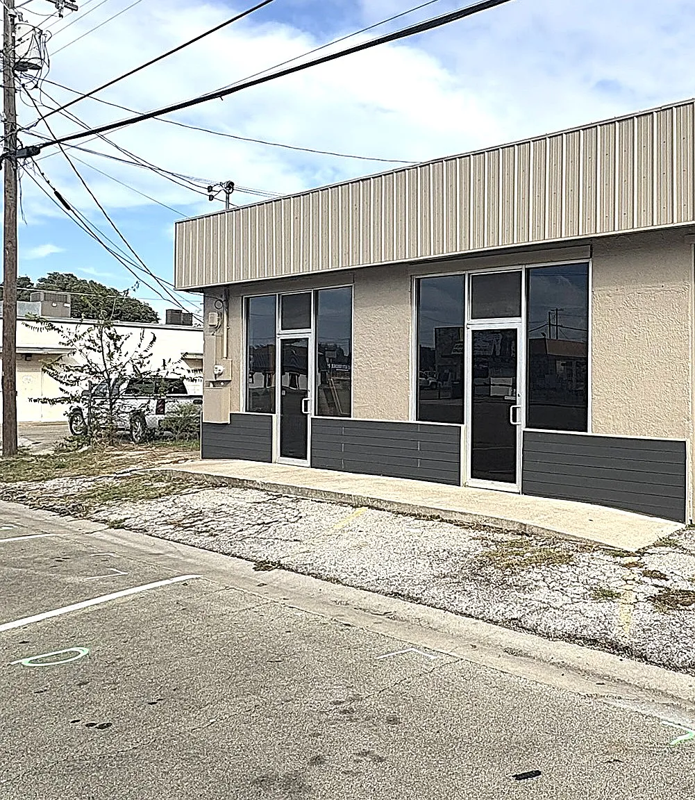 Studio, 960 sqft, $995 — Photo 4