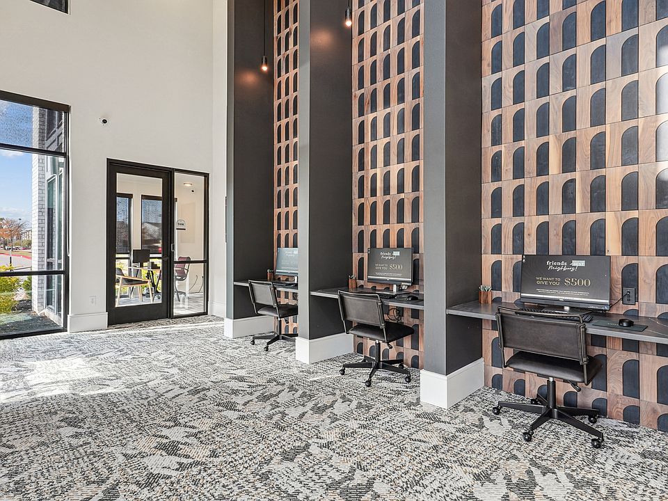 Coworking Lounge with Computers & Printers