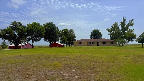 10150 FM 619 Photo 1
