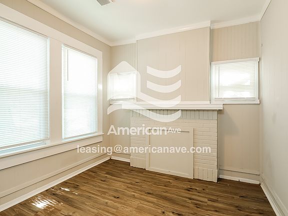 5-Living Room