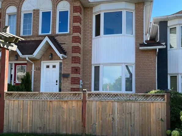 40 Glenashton Dr, Oakville, ON L6H 6G2