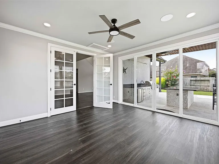 2523 Owen Bend Dr — Photo 12