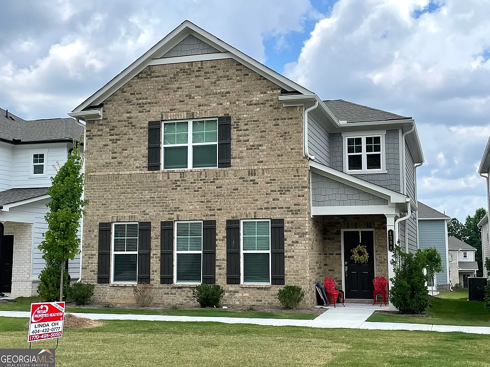 4304 Magpie Dr