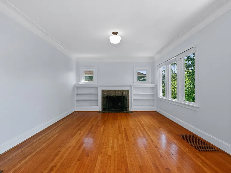 4706 SE 28th Ave — Photo 17