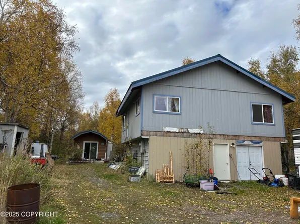 460 S August Cir, Wasilla, AK 99654