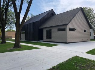 501 15th Ave N, Fargo, ND 58102