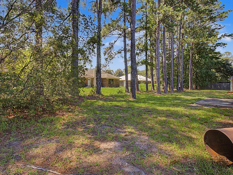 1110 Cornett Ct — Photo 32