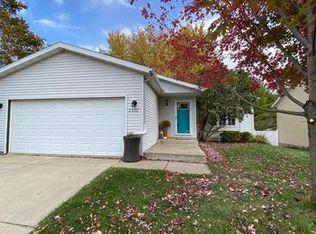2212 Hampton Rhodes Ct NW, Rochester, MN 55901