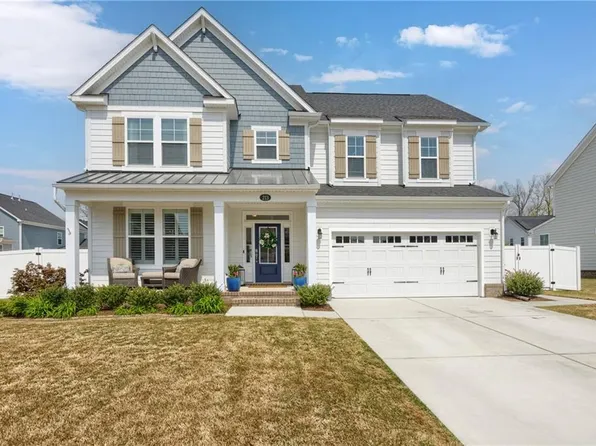 213 Werdna Ln, Chesapeake, VA 23322
