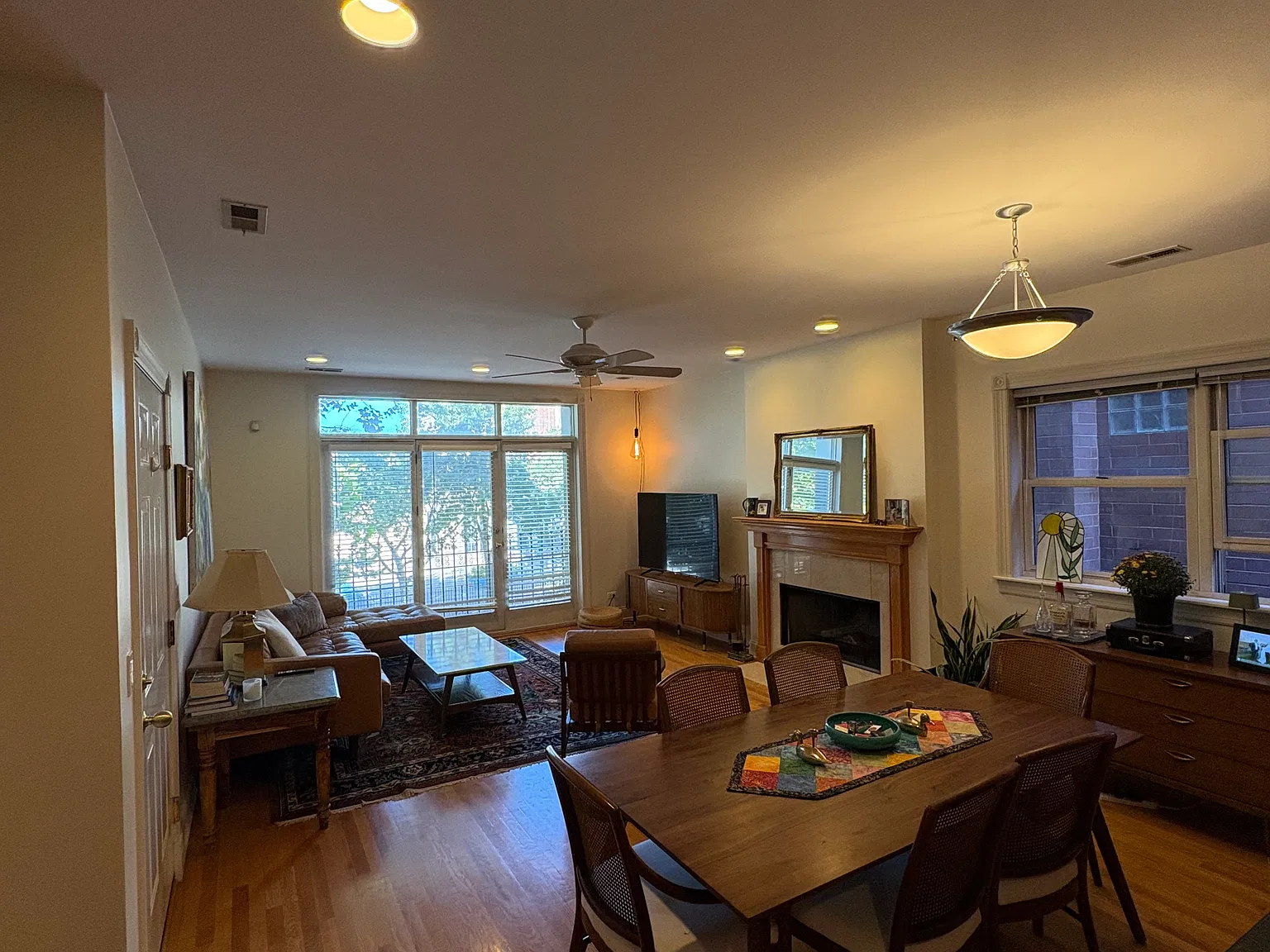 2 bed, 1200 sqft, $3,800 — Photo 3