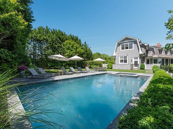 4th image of 443 Sagaponack Rd
