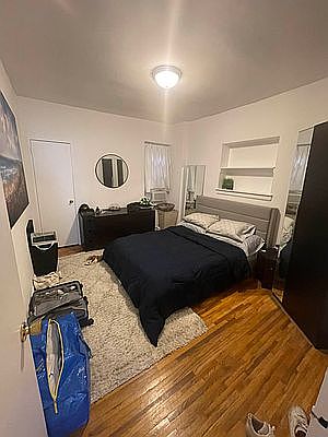 3rd image of 321 W 21st St #1D