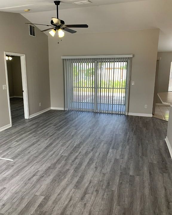 1st image of 703 SW 22nd St