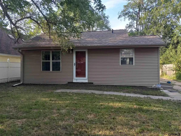 3320 Saint Paul Ave, Lincoln, NE 68504