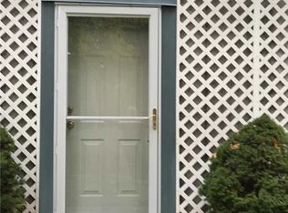 25 Nichols Rd, Huntington Station, NY 11746