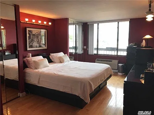 Sold by East Coast Realtors Inc. | media 9