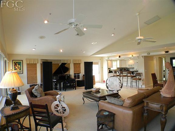 3rd image of 2284 Dixie Lee Ct