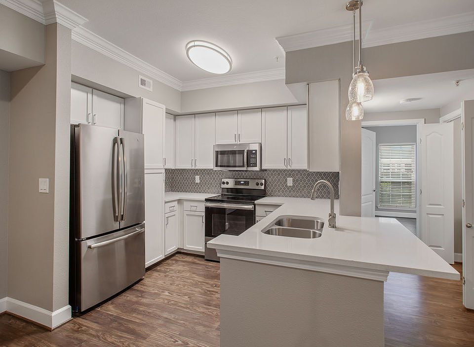 1st image of 15135 Memorial Dr #3962935