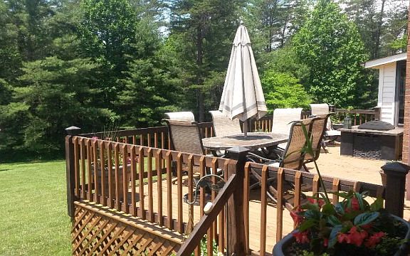 5th image of 250 Ironwood Dr