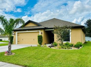 4564 Manica Dr, Tavares, FL 32778