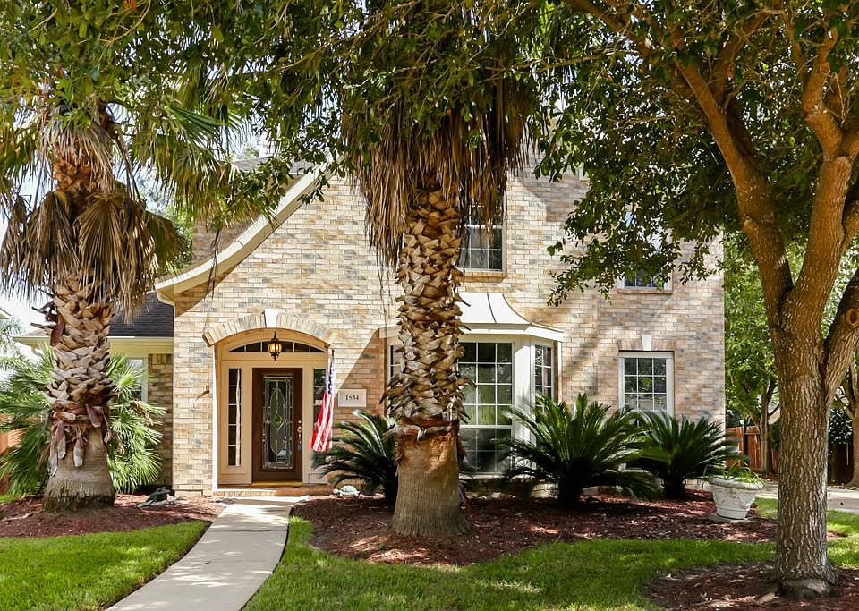 1st image of 1534 Brookstone Ln
