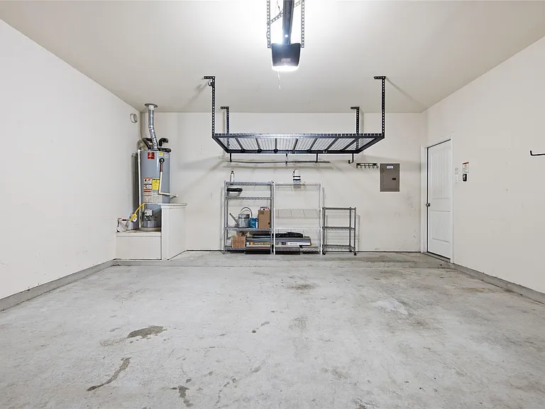 2601 Rough Berry Rd — Photo 29