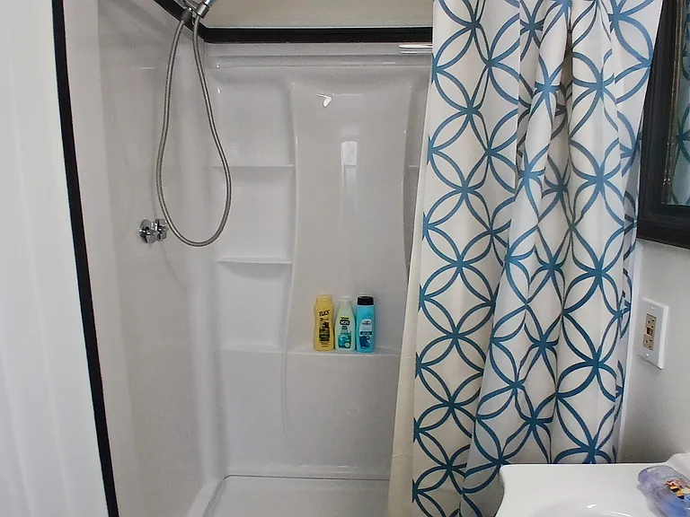 57 Cedar Ave #2 — Photo 4