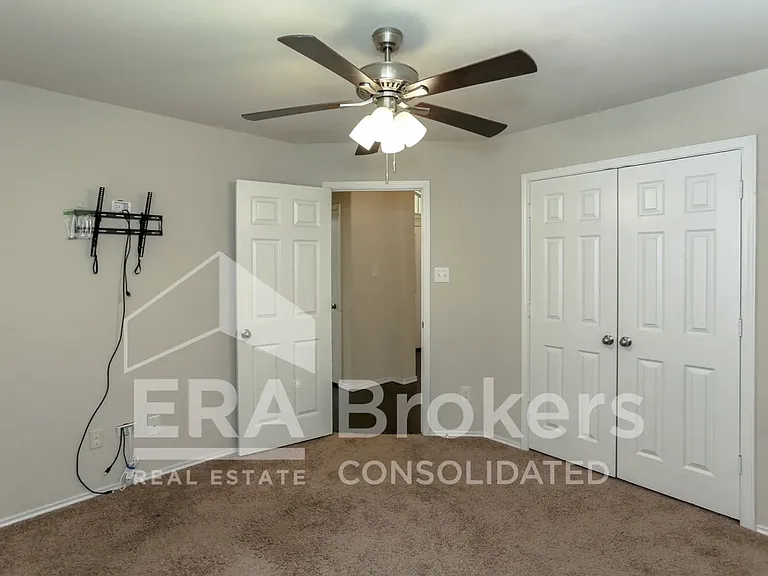 1307 Stonewall Rdg — Photo 19