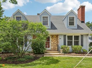 500 W Saint Charles Rd, Lombard, IL 60148