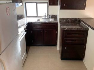 16442 77th Rd, Fresh Meadows, NY 11366