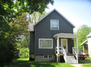 423 Carney Blvd, Marinette, WI 54143