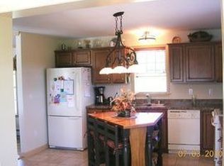 110 Lakeview Dr, Esperance, NY 12066
