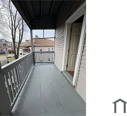 30 Courtland Rd #3 — Photo 11