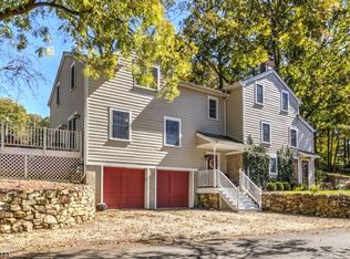 12 Church St, Gladstone, NJ 07934